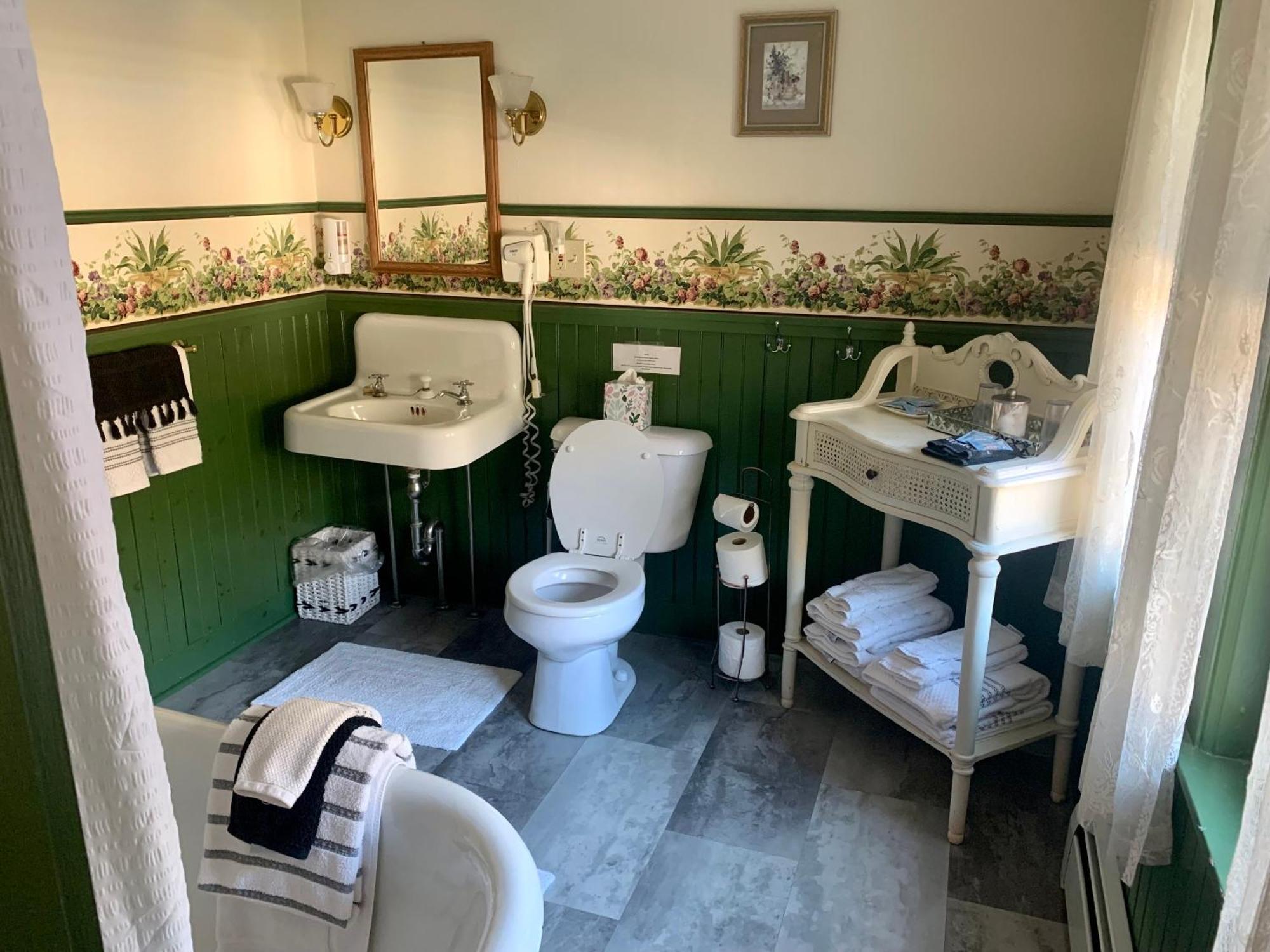 נורת' קונוויי Buttonwood Inn On Mount Surprise חדר תמונה